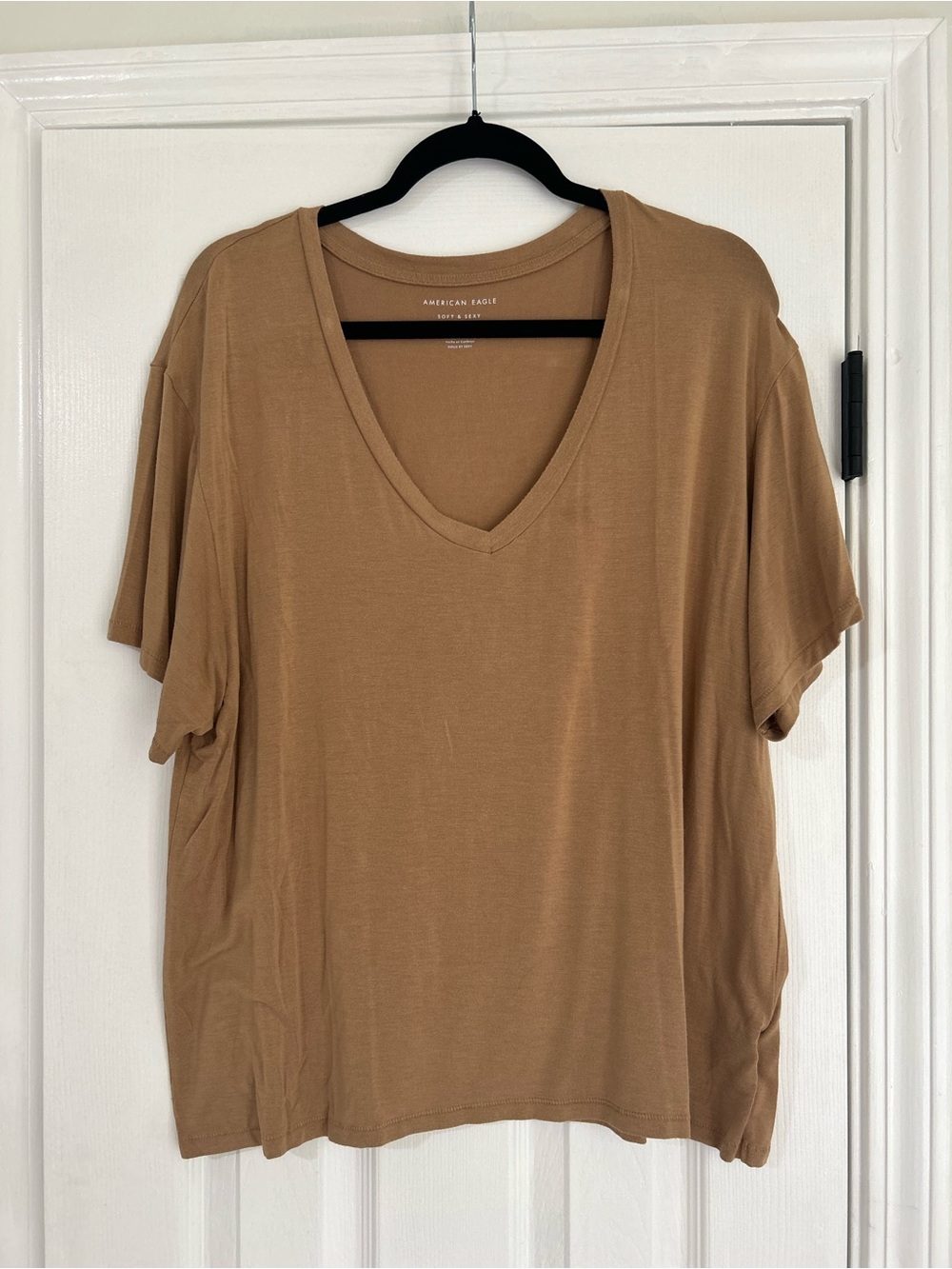 Brown v-neck tee